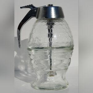 Mid Century Modern Honey Dispenser with Honeycomb Design & Drip Cup